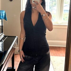 Vintage Château Black Sleeveless Vest Top